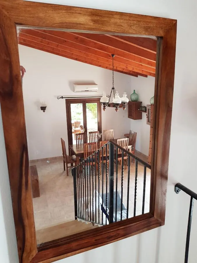 Villa Milagro - 3 Bedroom Finca Style Villa With Pool Near Golf Course/Beaches - Air Cond. Pollenca