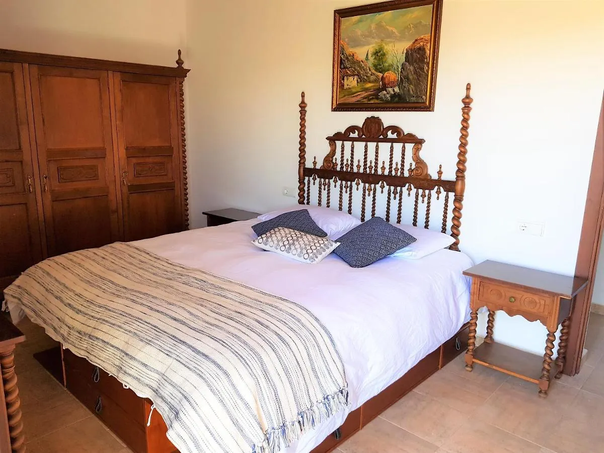 Villa Milagro - 3 Bedroom Finca Style Villa With Pool Near Golf Course/Beaches - Air Cond. Pollenca 0*,